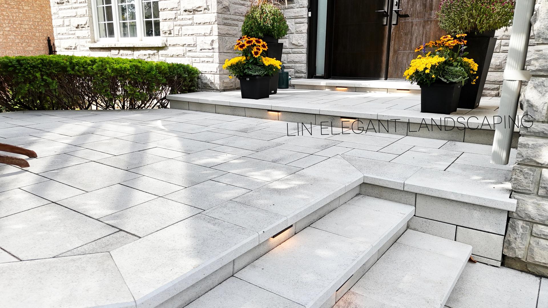 2025 Best Front Yard Winner - Premium Design